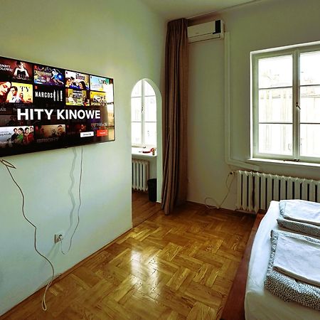 Art Dreams Apartament Chmielna 5 Warschau Exterior foto