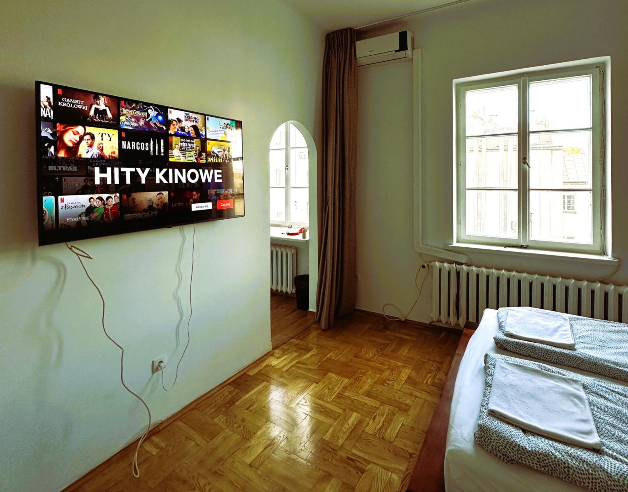 Art Dreams Apartament Chmielna 5 Warschau Exterior foto