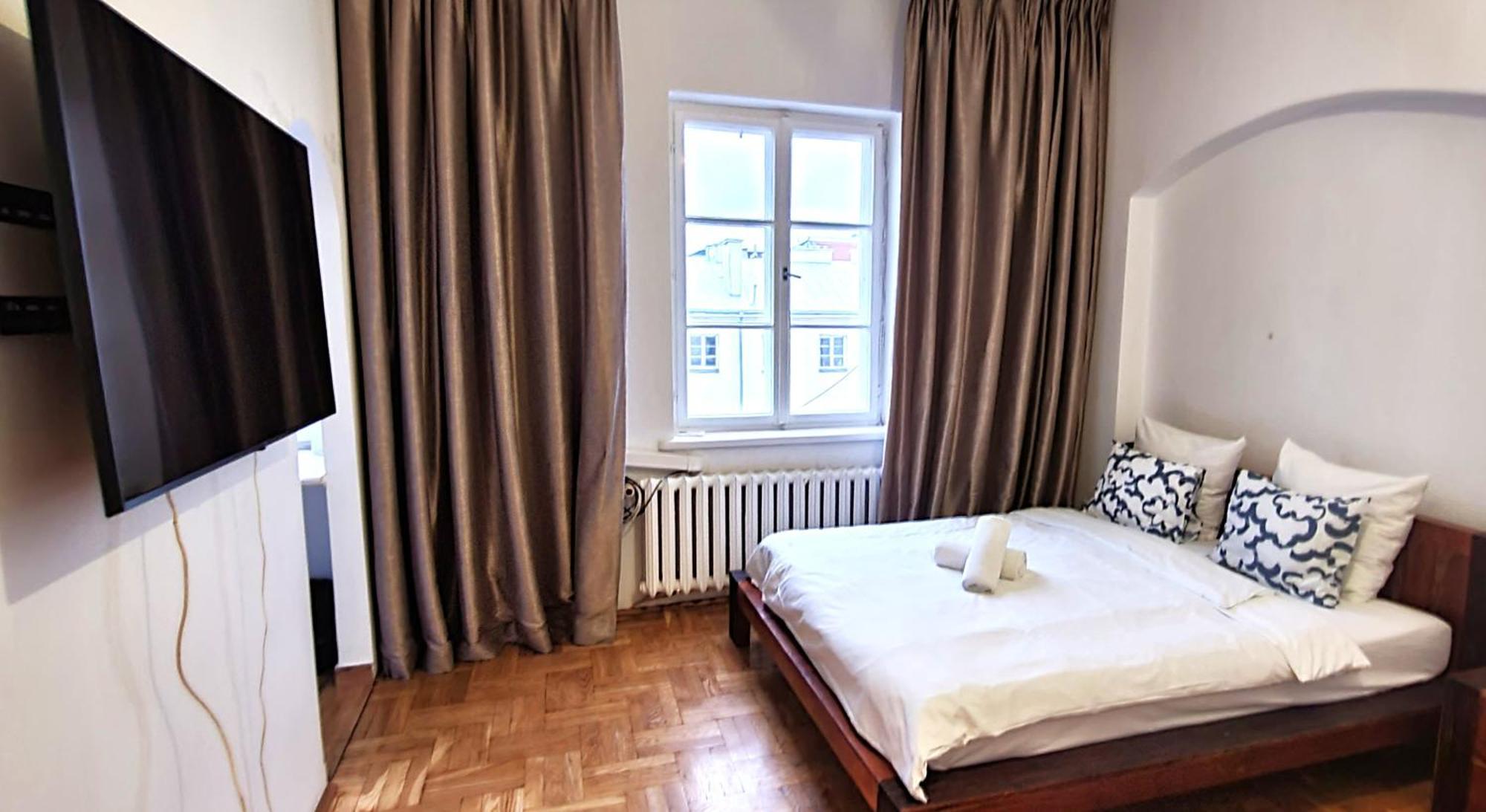 Art Dreams Apartament Chmielna 5 Warschau Exterior foto